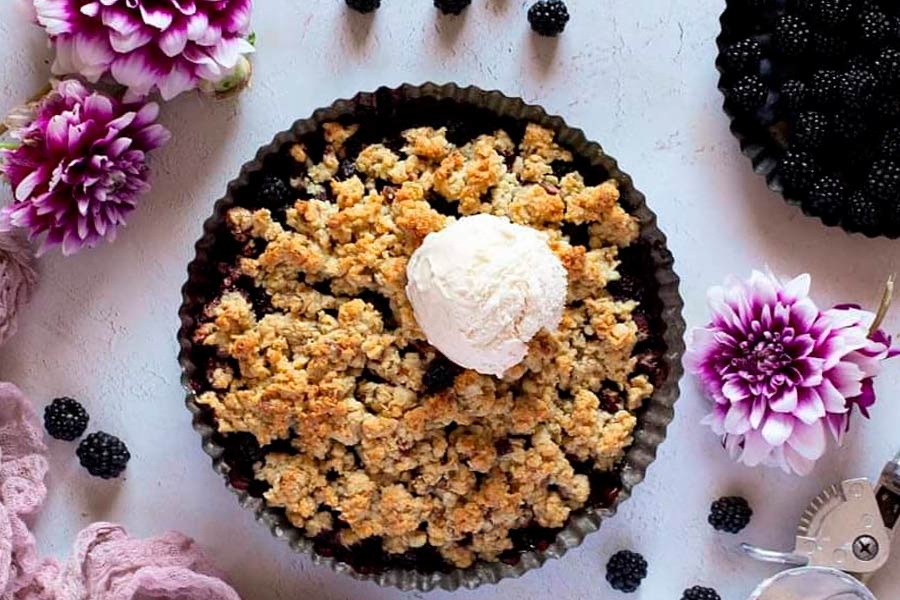 crumble de moras y avena-2