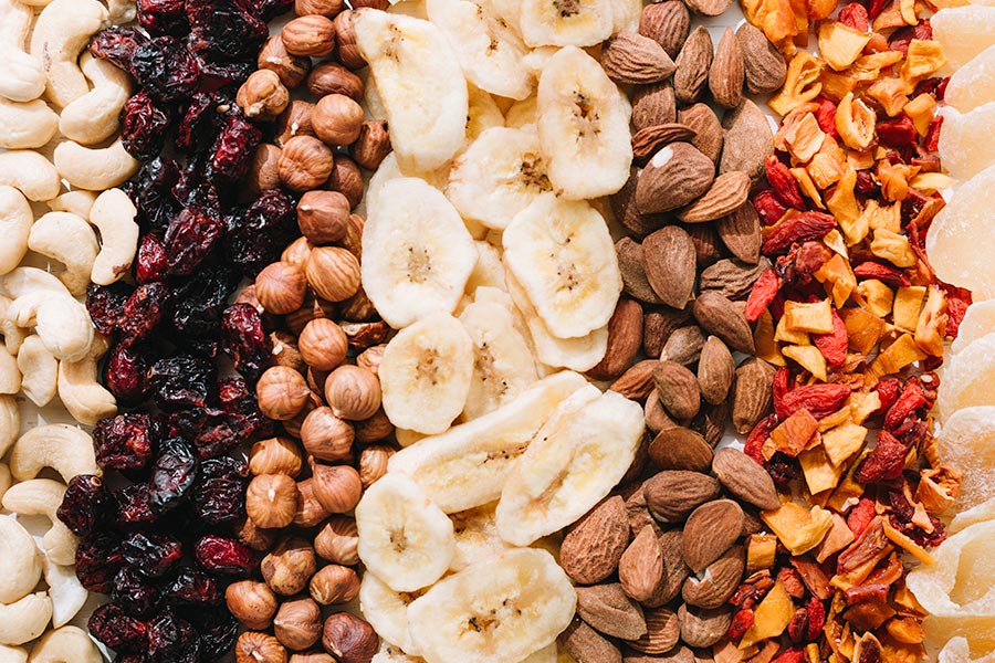 diferentes frutos secos meditts